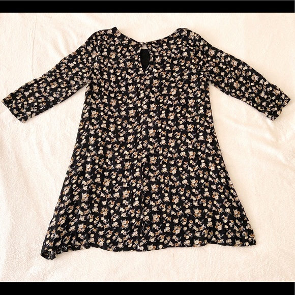 Floral Dress - Picture 2 of 3